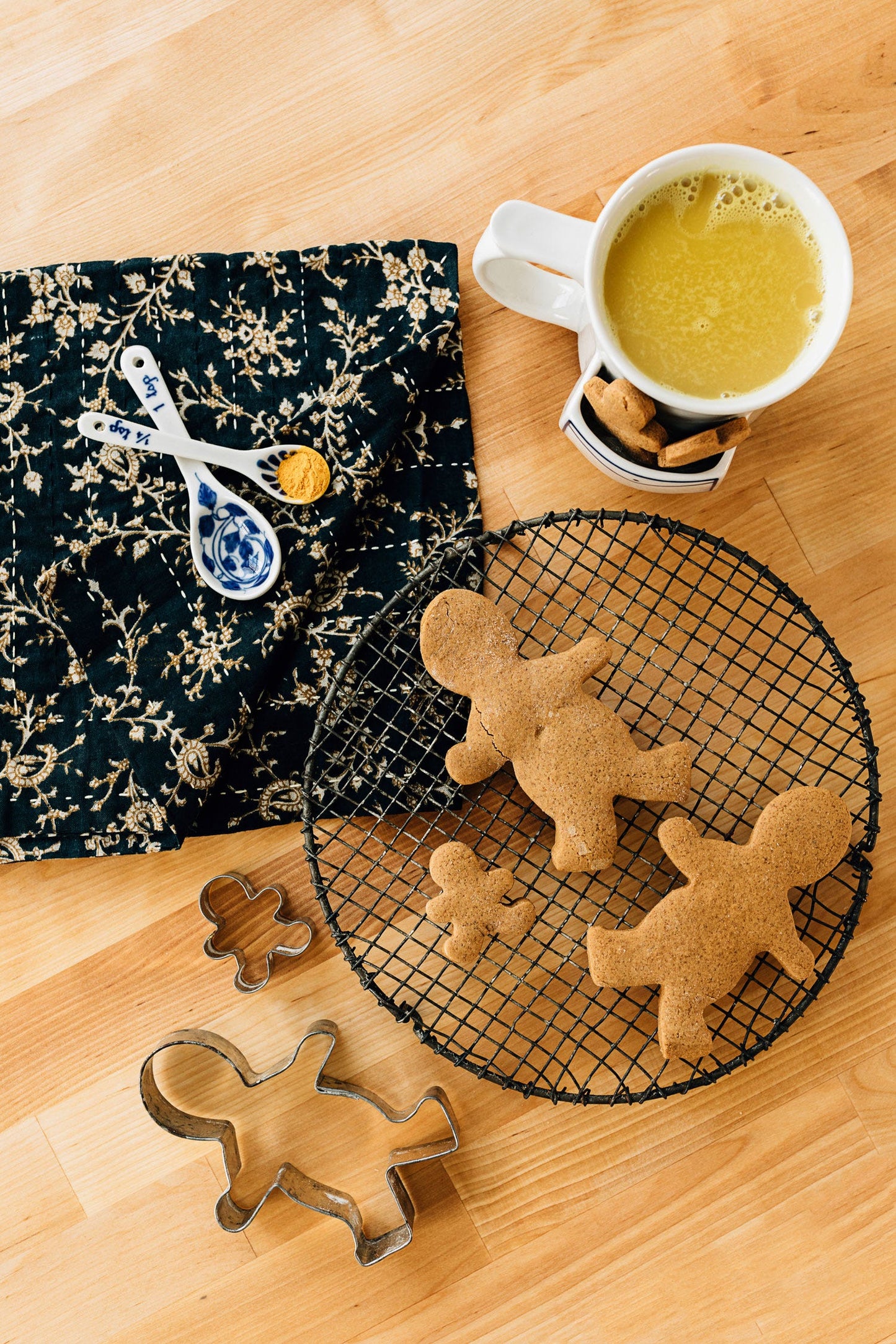 Napkin stitched sari M/4 cotton 18sq asst