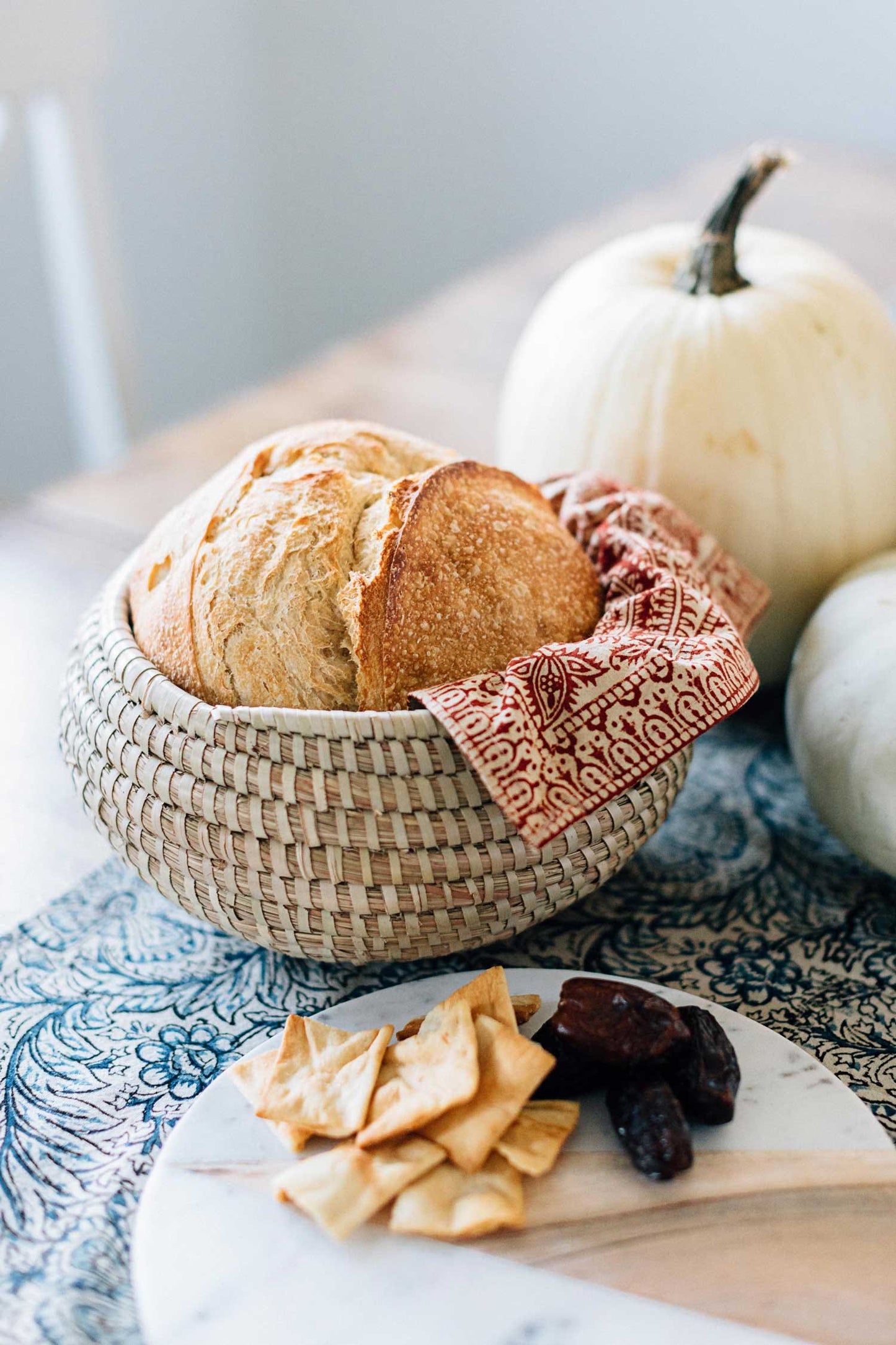 Rounded Kaisa Basket Bowl