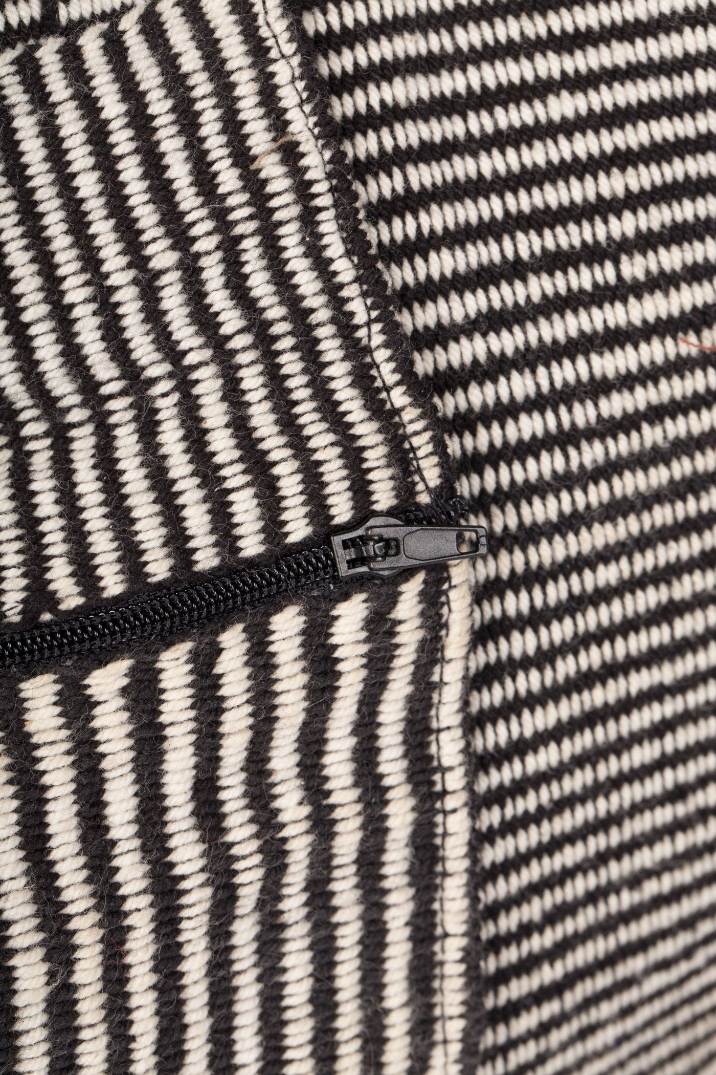 Bag tote w/pocket 14x11 blk/wht