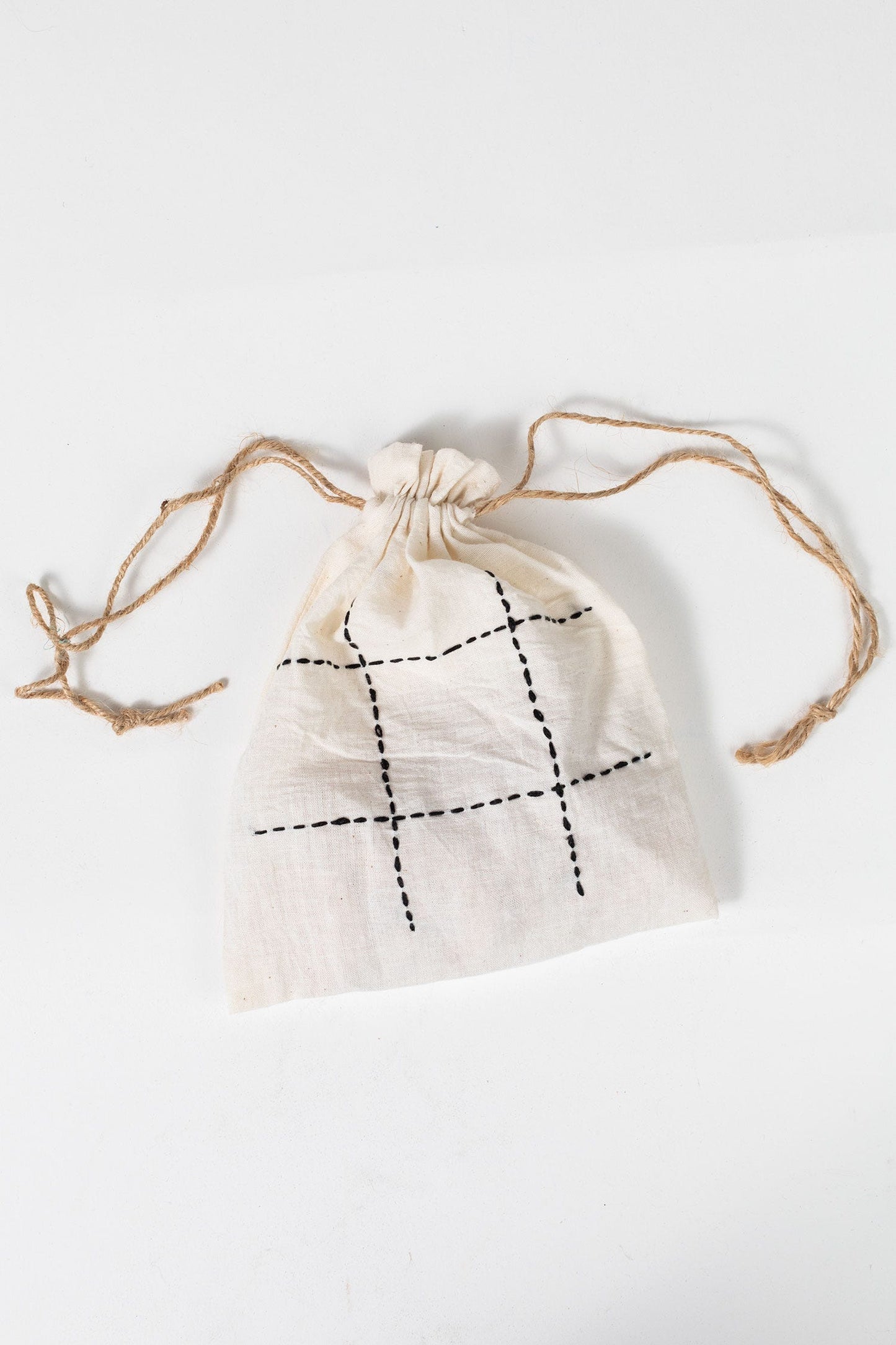Tic Tac Toe game w/bag wood/cotton 1.5D/6x6 nat