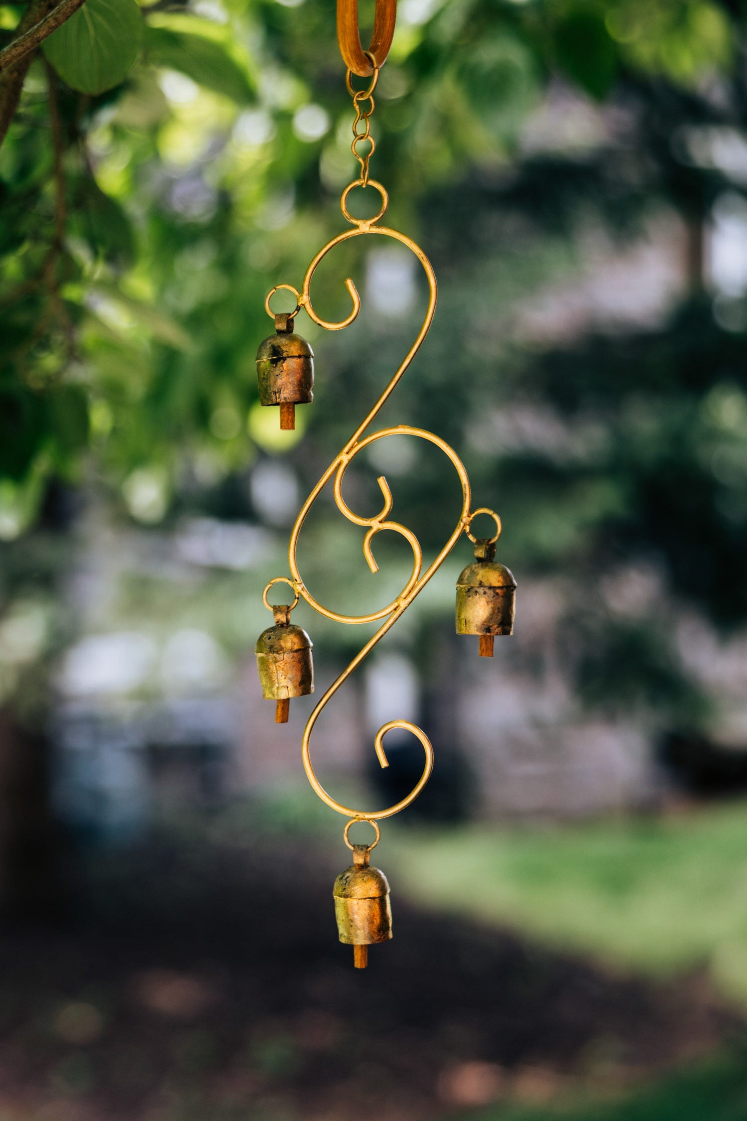 Chime double S 4 nana bells iron 14Lx4W gold color