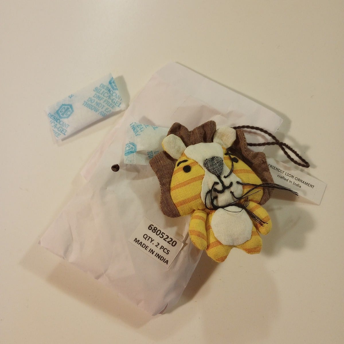 Ornament lion M/2 stuffed cotton 3.5H yel/brn/wht