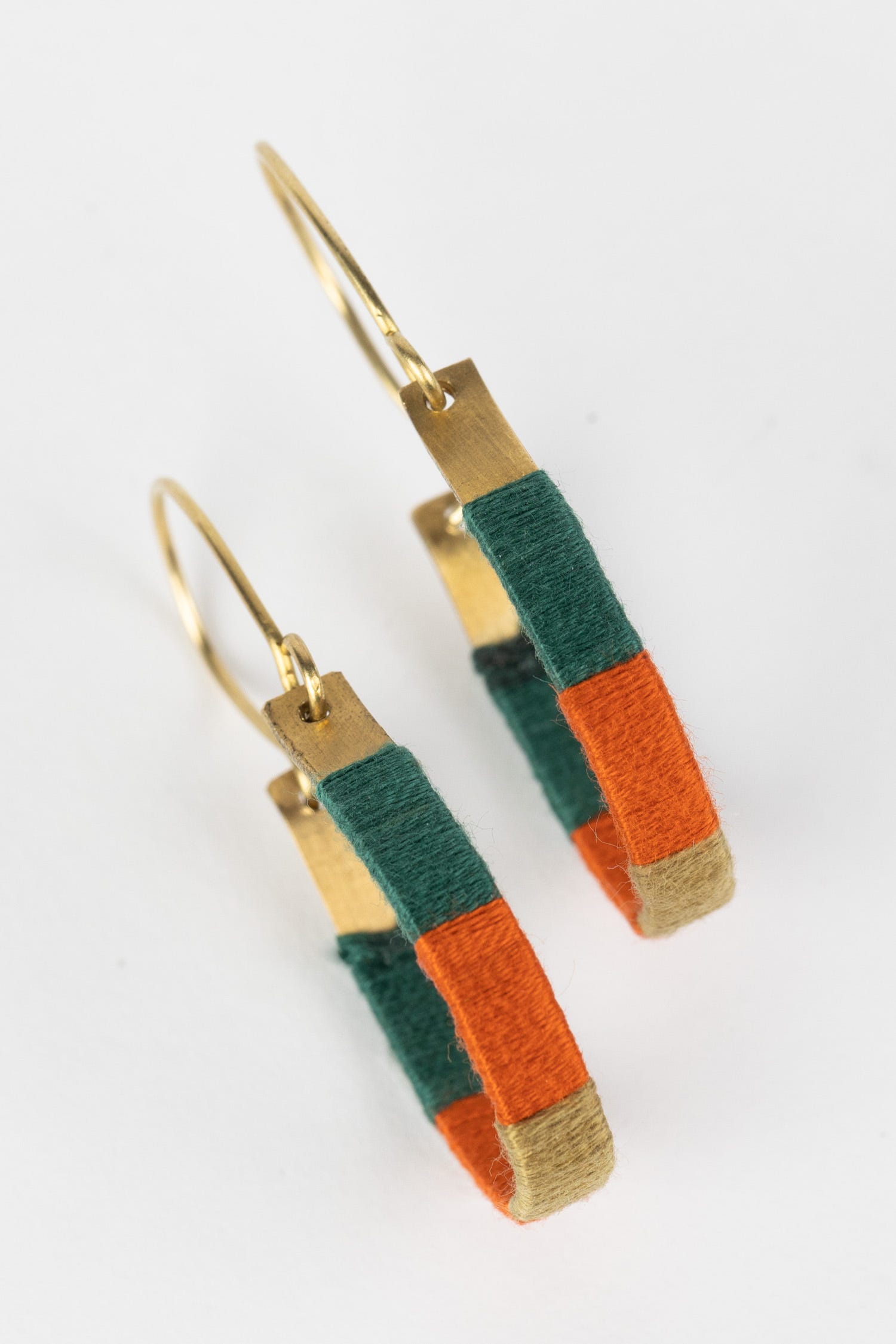 Earrings hoop wrapped threads/brass 1.75L multi