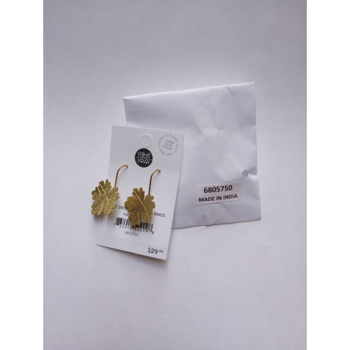 Earrings maple leaf hammered brass/copper 1.5L br