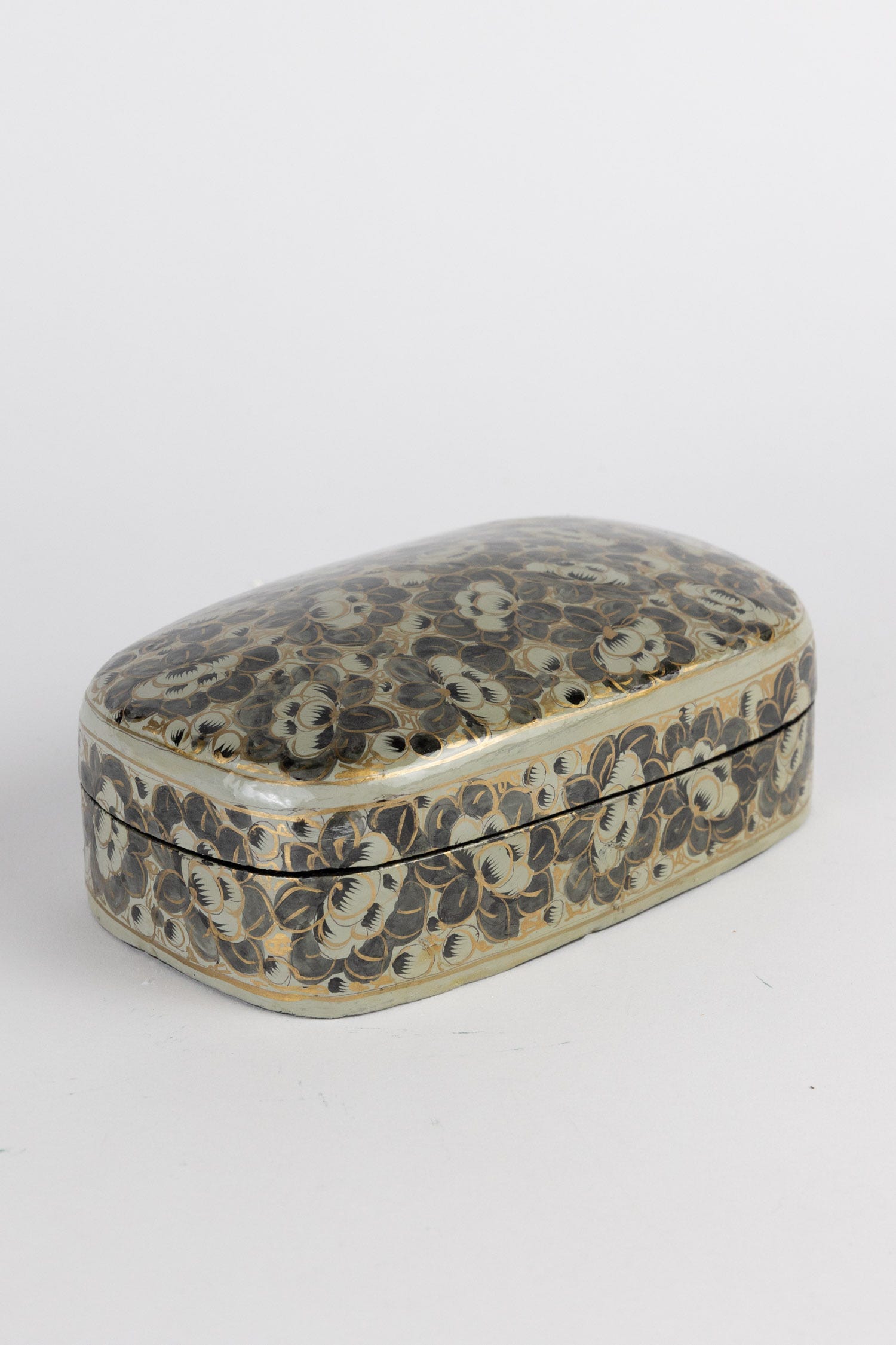 Box lotus flower painted ppr mache 4x7x2.5 gld/gry