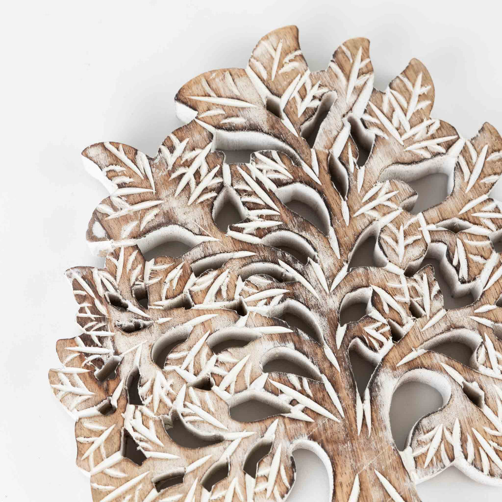 Trivet tree whitewashed wood 8Dx.5H nat/wht