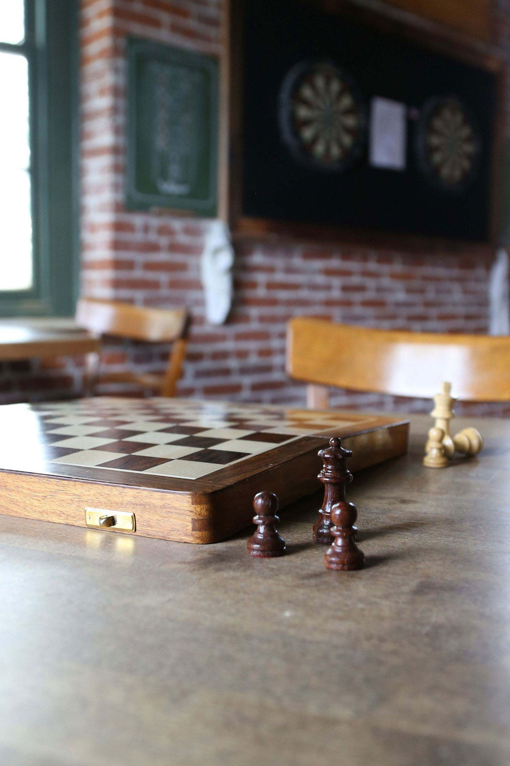 Chess folding case wood 12sq browns