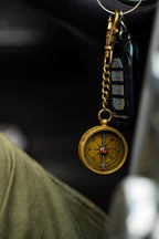 Compass w/chn mtl 1.25D gld clr