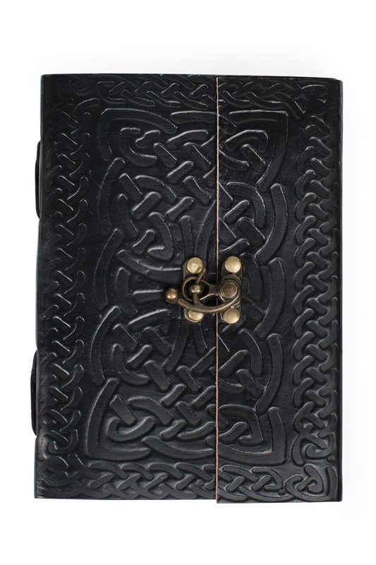 Journal knots w/clasp embossed leather/mtl black