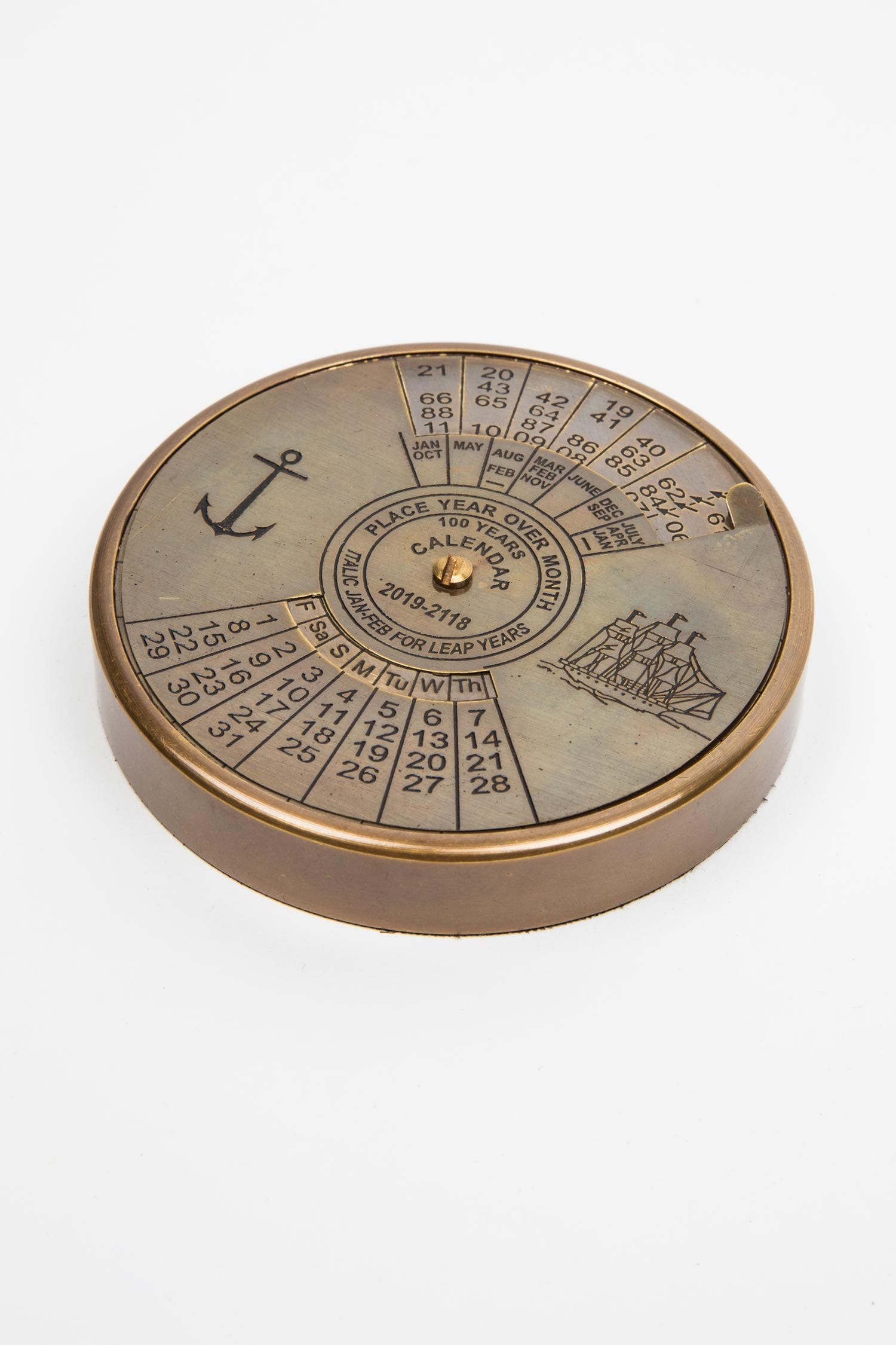 Calendar 100 year brass 3.5D brass/black