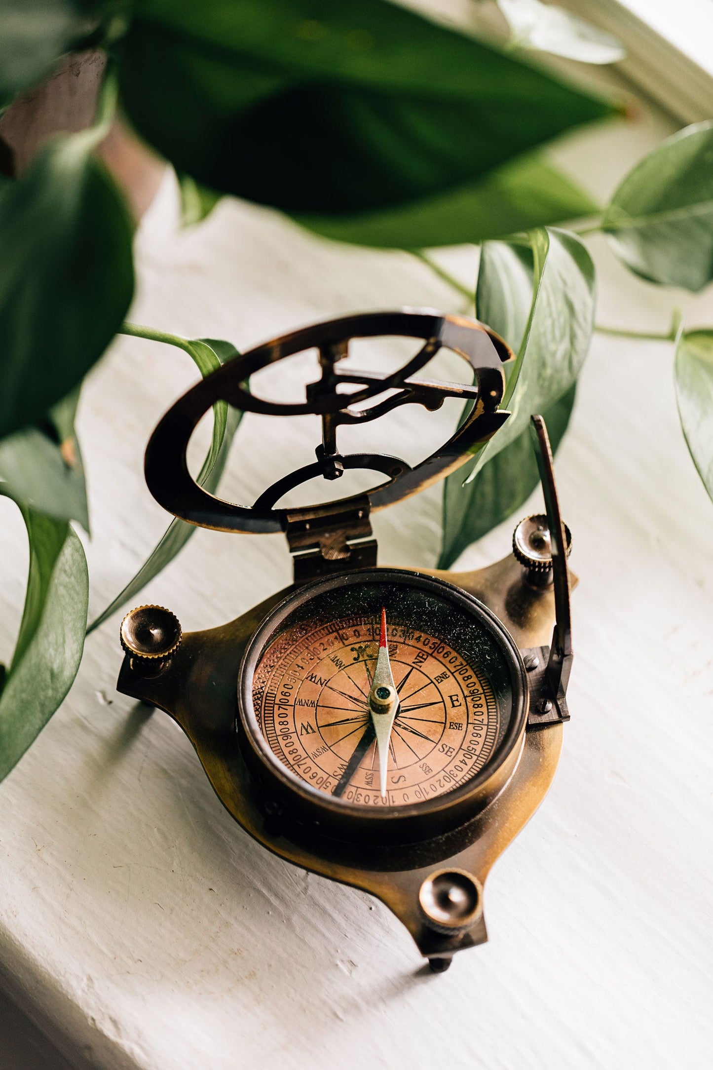 Sundial compass desktop metal 4.5Dx1.5H bronze