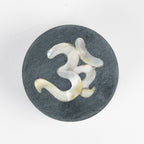 Box OM symbol stone/MOP 3Dx1.25H gray/cream