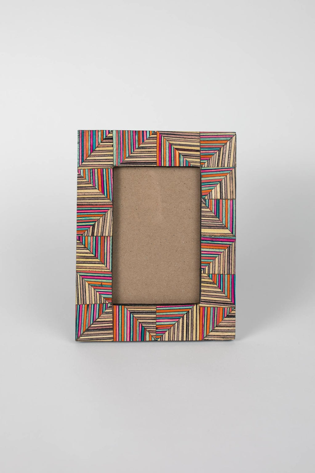 Frame mini stripe tiles f/4x6 wood 6.5x8.5 multi