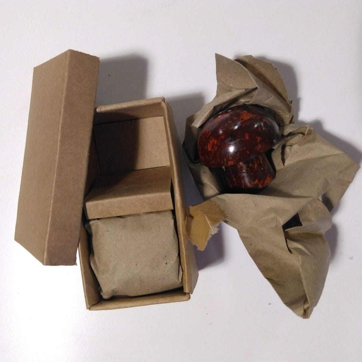 Salt & pepper shakers mushrooms stone 2Dx2H rust