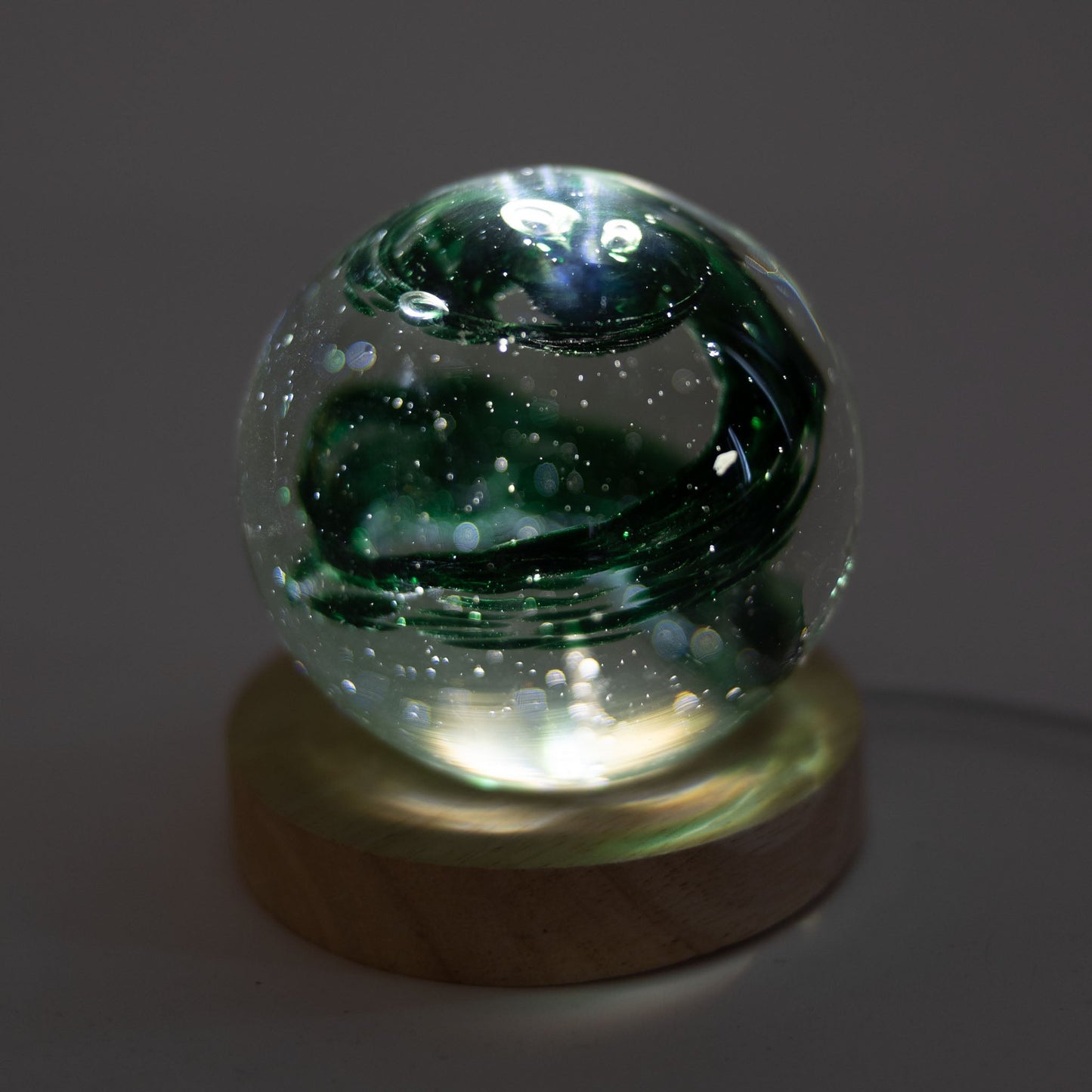 Paperweight hand blown blass 4D blue/green