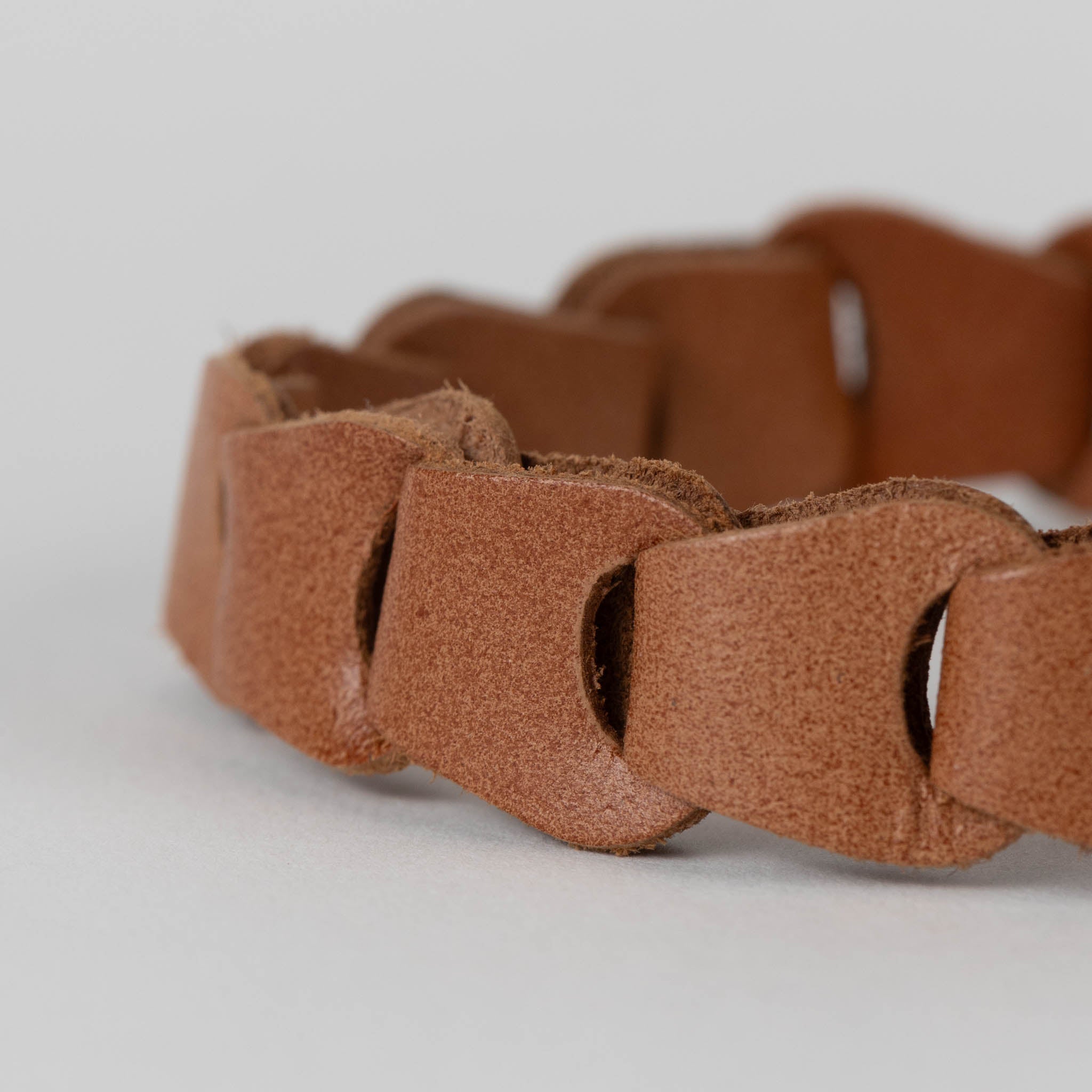 Bracelet linked w/snap buffalo leather 8.5L nat