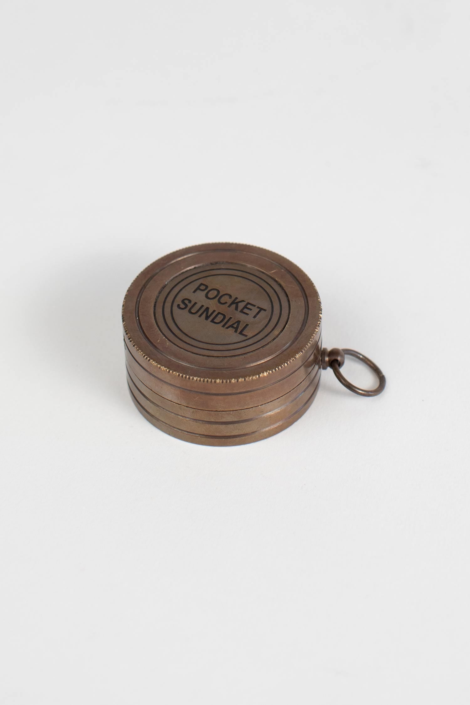 Compass sundial twist top mtl 1.75Dx1 antiqued br