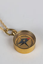 Necklace mini compass pend mtl/glass .6Dx32L br