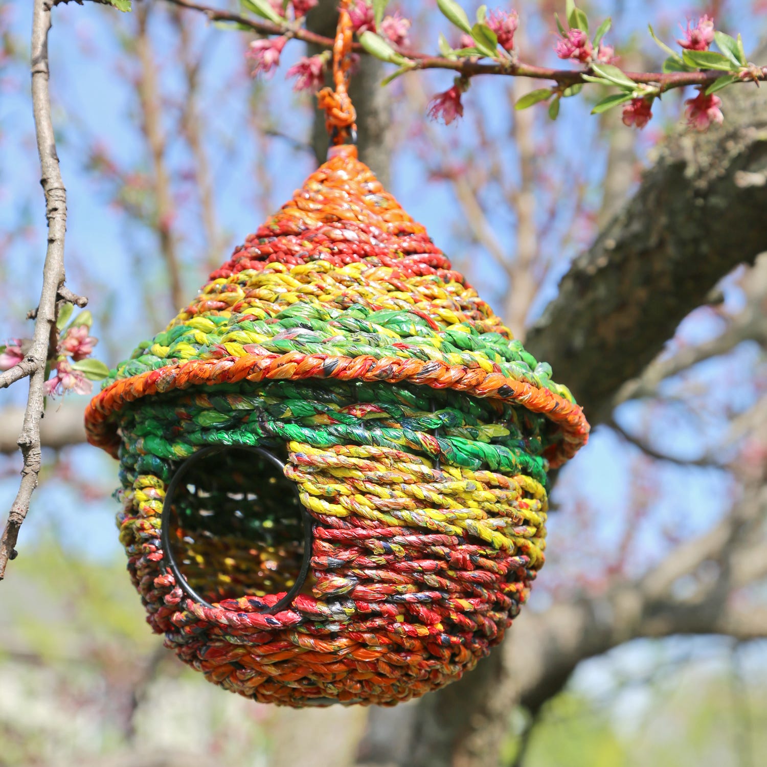 Birdhouse recyc plstc 8D multi
