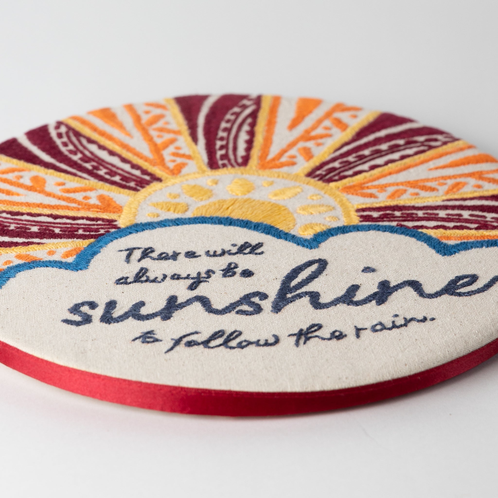 Wall art sunshine crcl cttn/wd 10D rd/yel/orng/blu