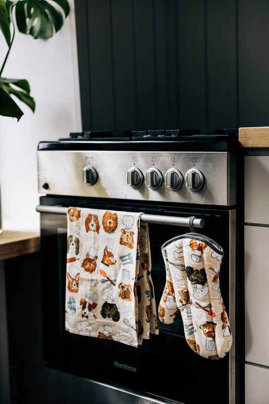 Tea towel dog chefs M/3 cotton 18x24 crm/brn/grn