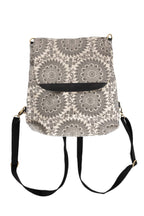 Backpack travel circle design canvas 14W blk/wht