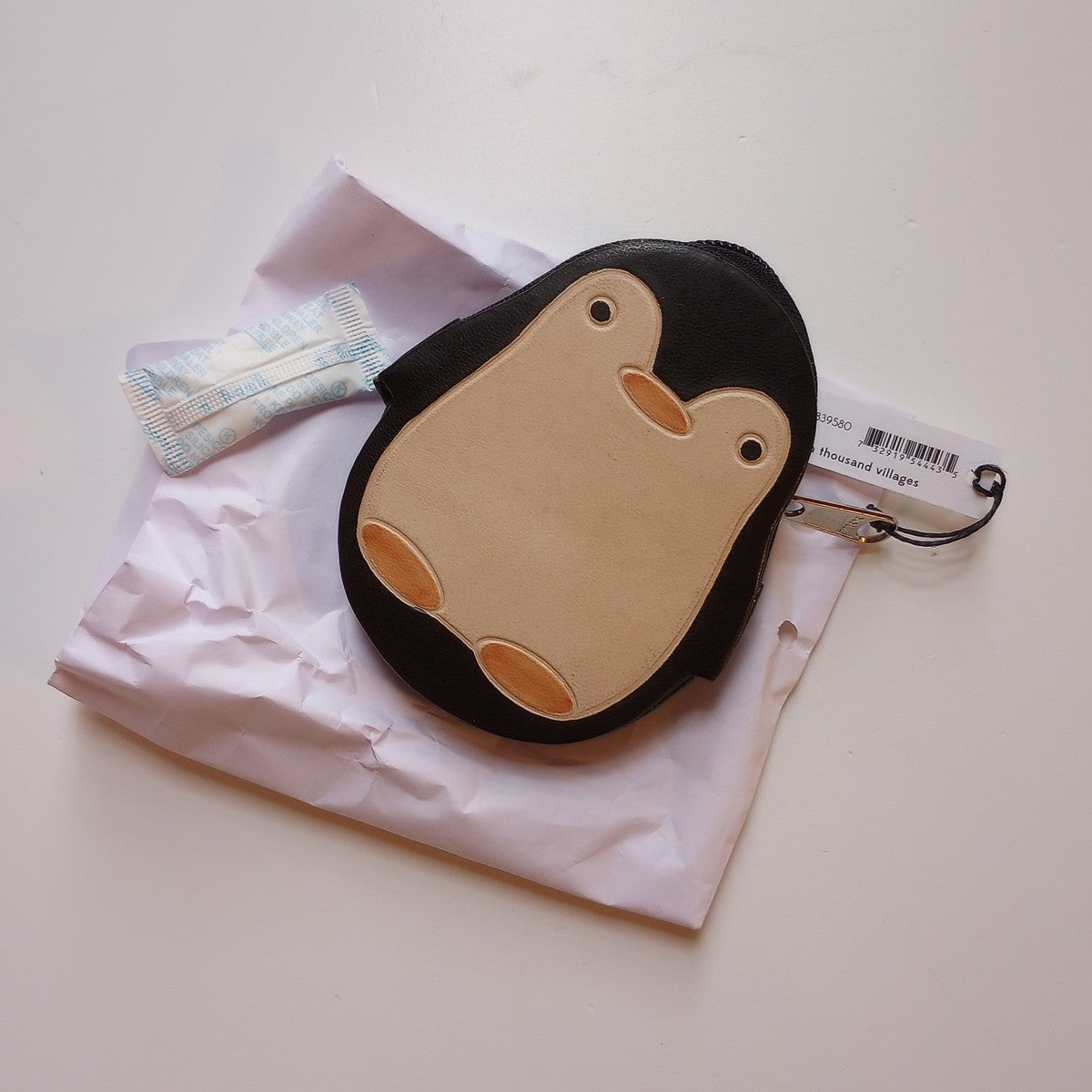 Coin purse penguin leather 4.5x3.5 black/cream