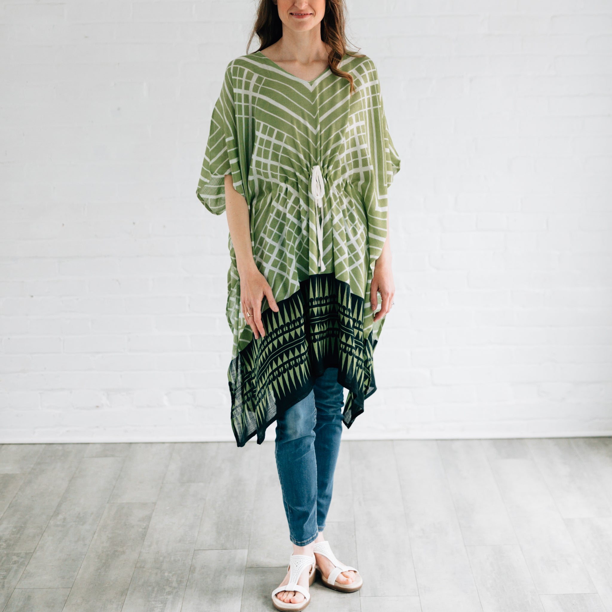 Kaftan short w/geo border viscose 36L grn/blk