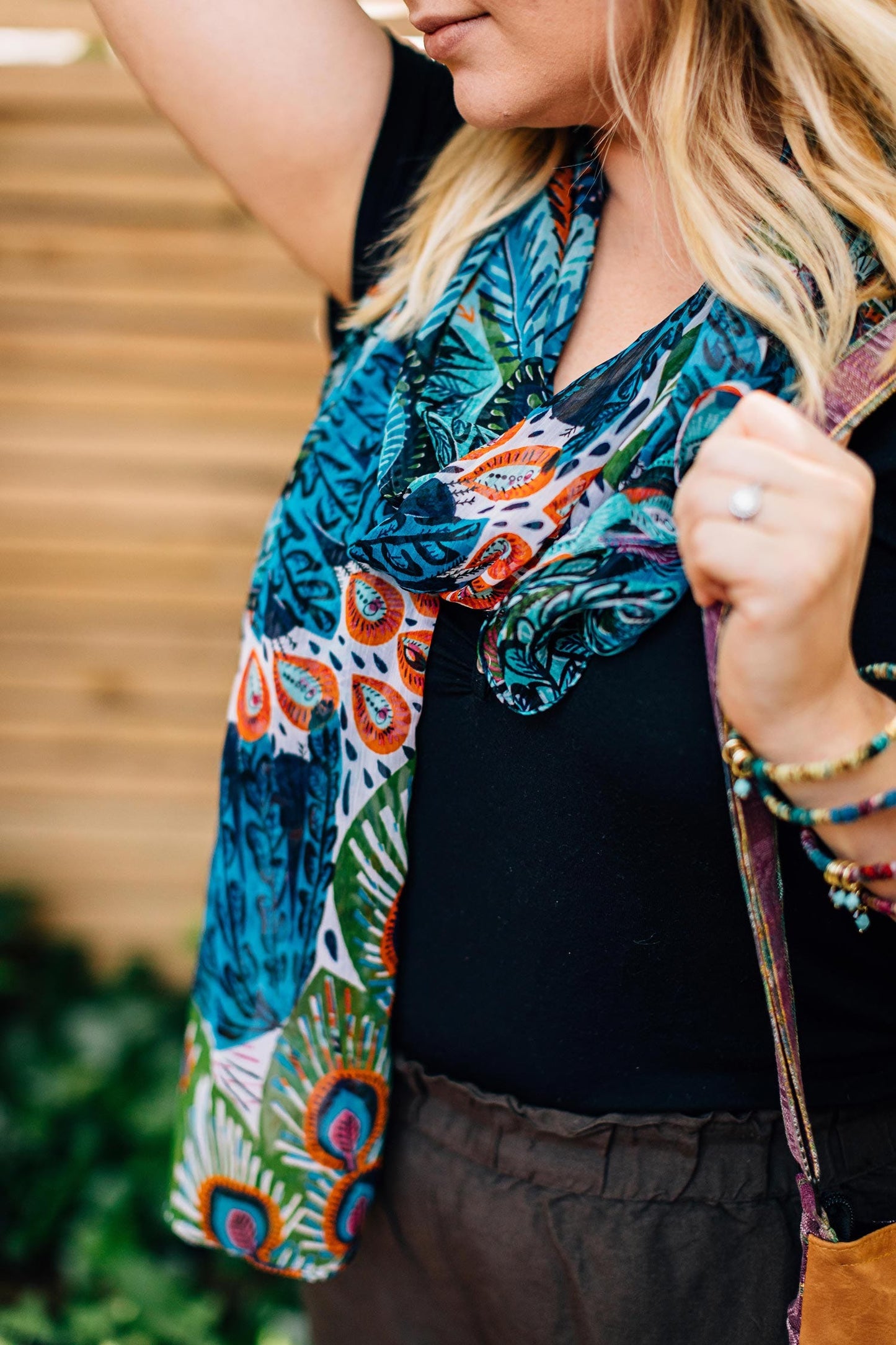 Scarf peacock Polyester 72x21 teal/black/orange