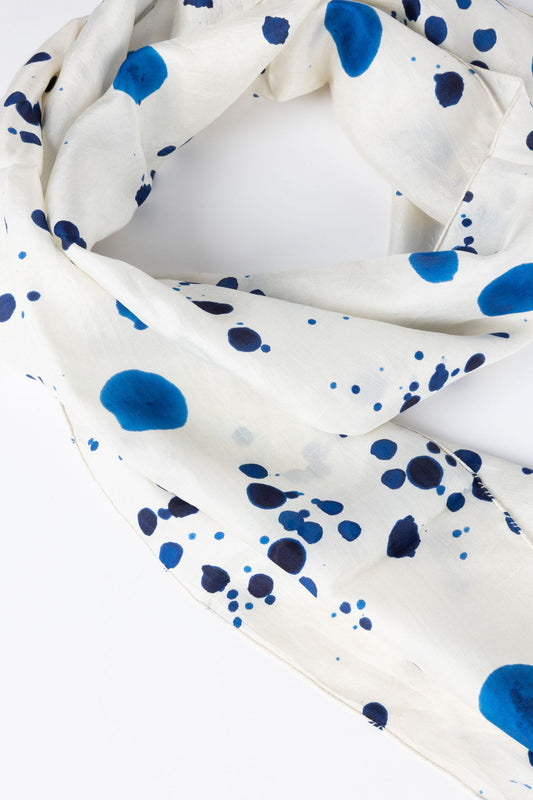 Scarf ink splatters silk 70x13 white/blue