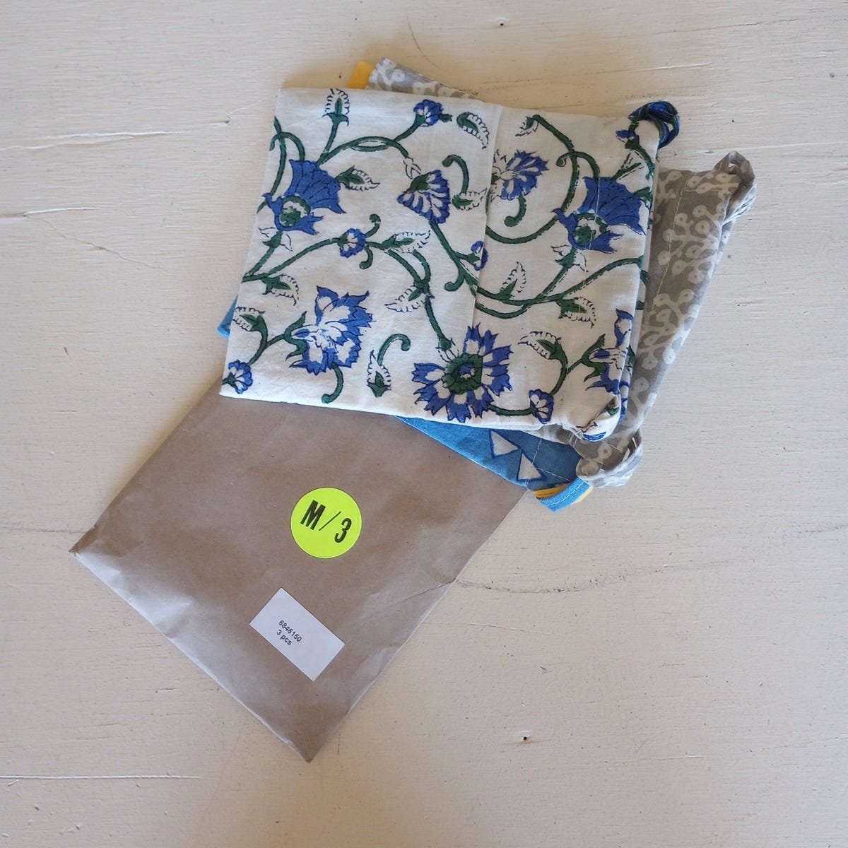 Gift bag drawstring M/3 block print 6Wx7H asst