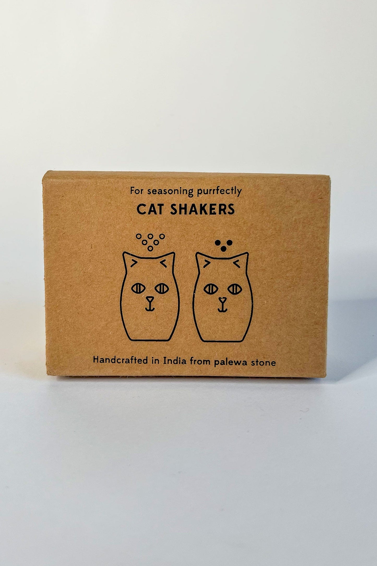 Salt & pepper shakers cats stone 3H black