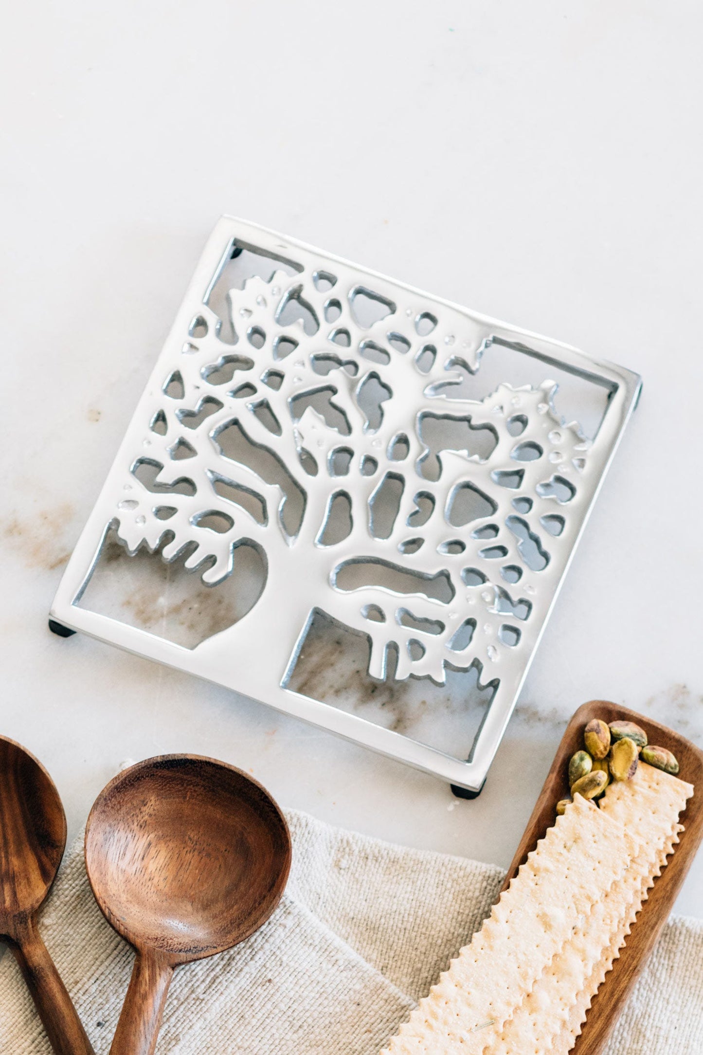Trivet tree aluminum 7.5sqx.75H silver