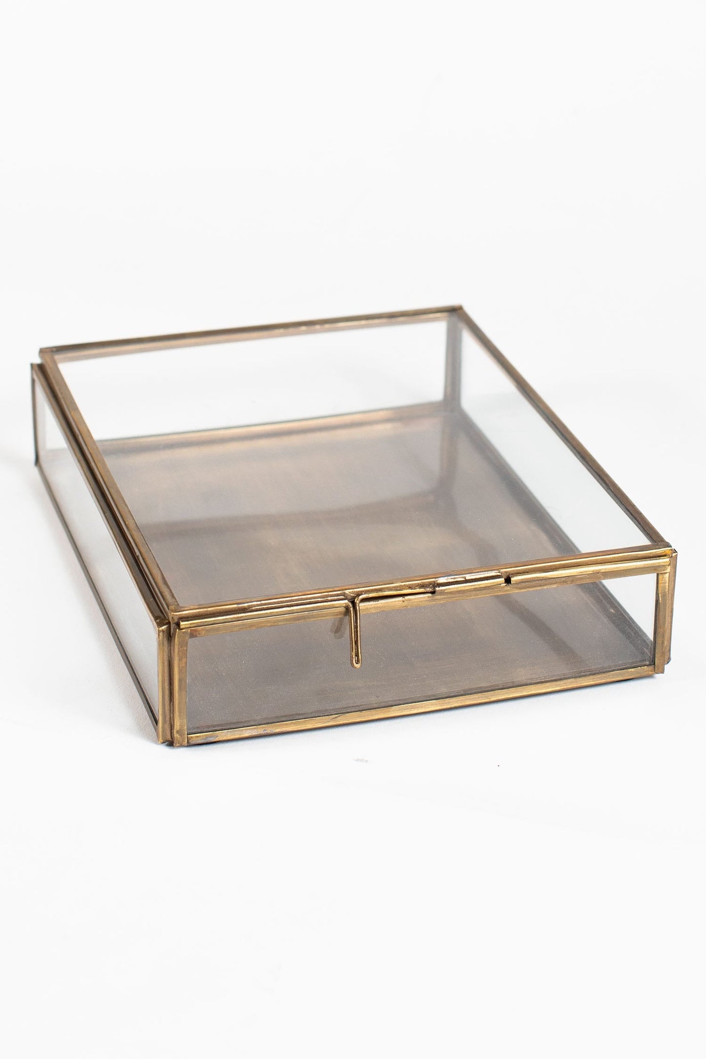Jewelry box hinged lid glass/metal 8x6x2H brass