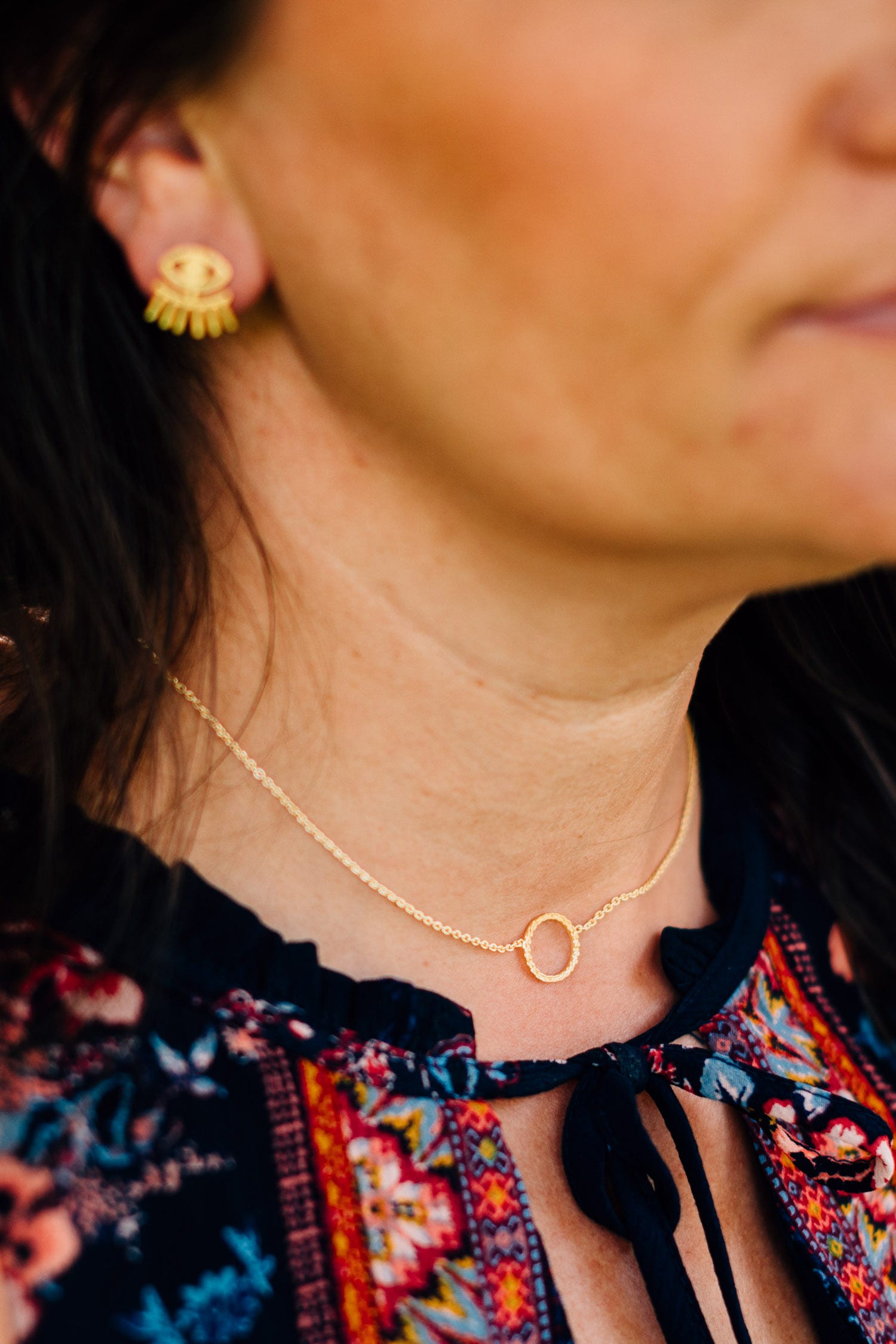 Necklace ring pend w/fine chain metal .5Dx16L gold