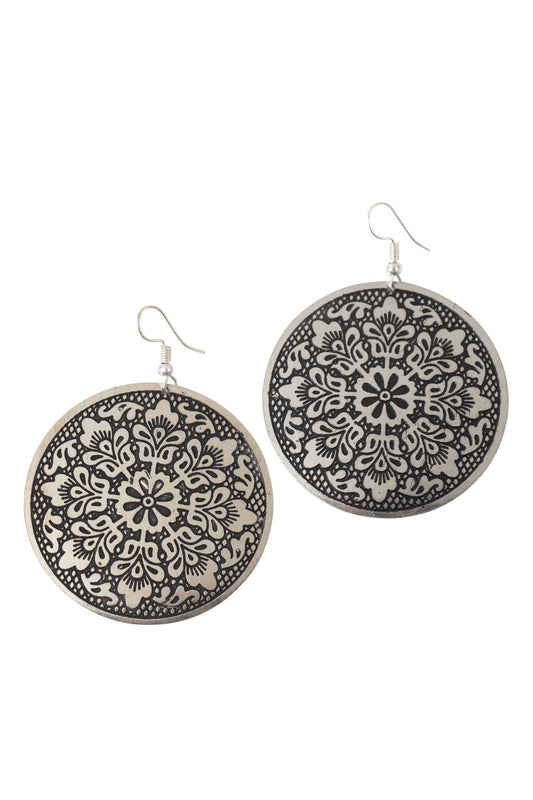 Earrings large disc embossed metal 2D silver/black