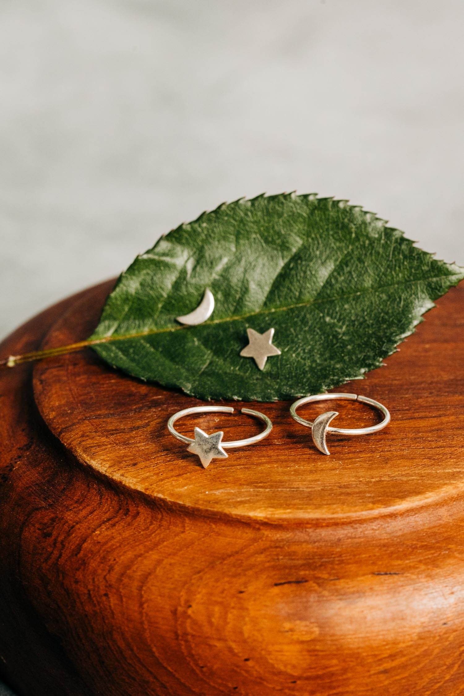 Ring silver crescent moon M/3 metal adj silv color