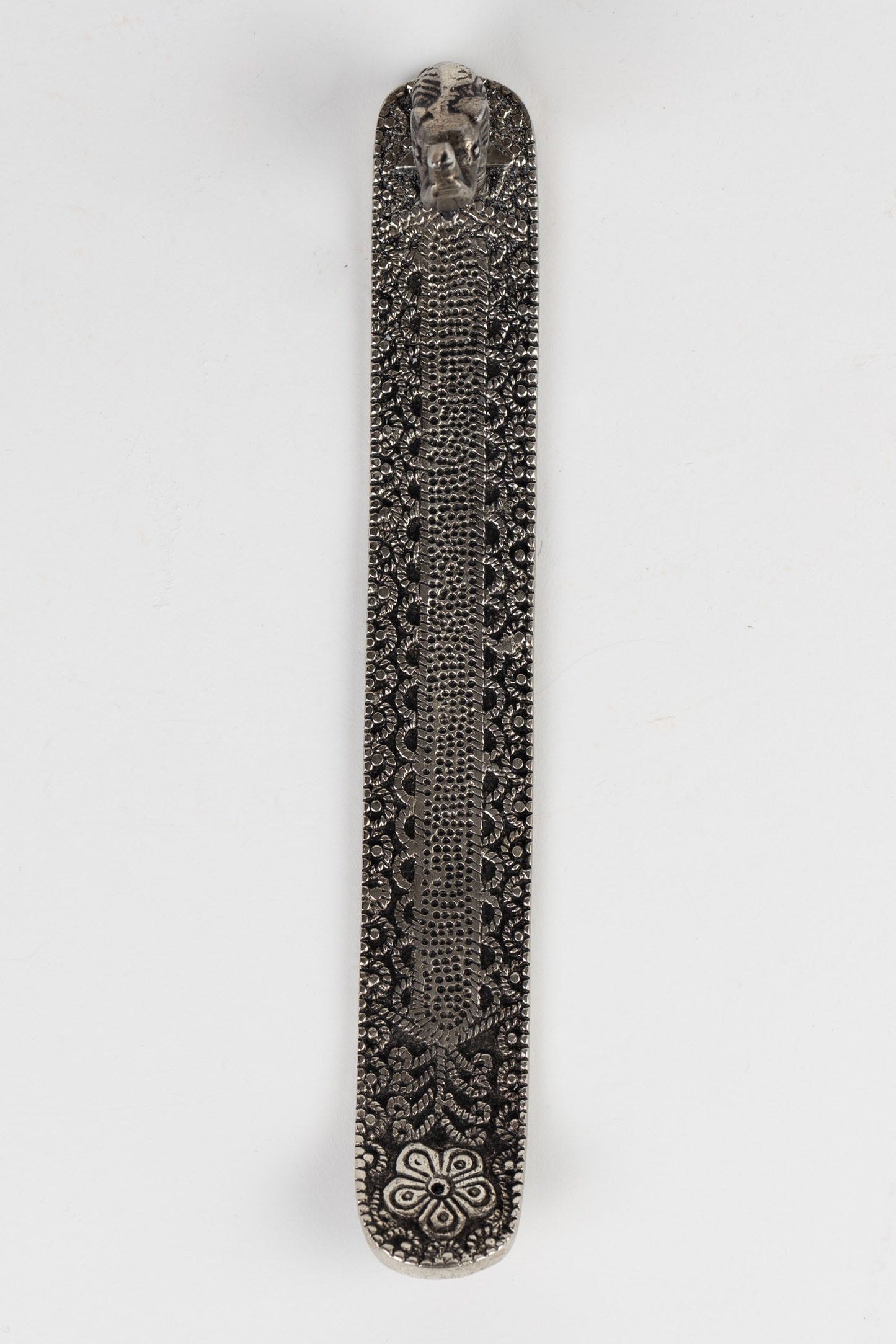 Incense holder w/elephant embossed metal 9L silv