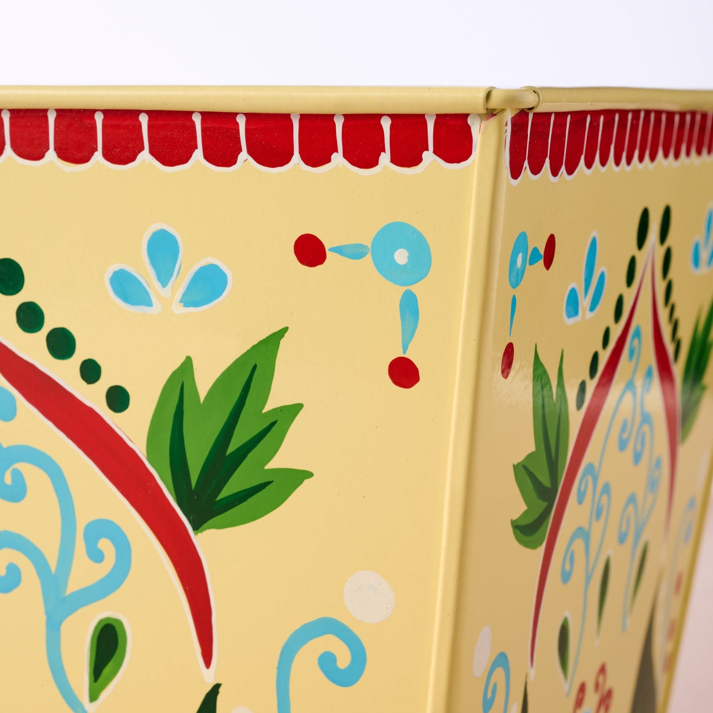 Pila Handpainted Planter