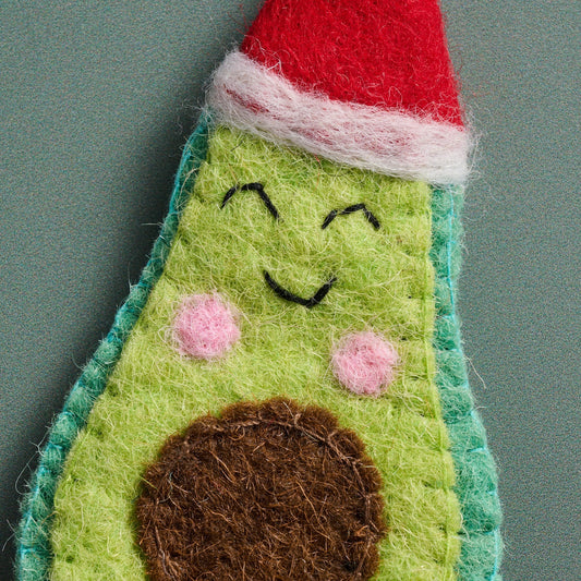 Ornament avocado M/3 wool felt 5H grn/rd/brn