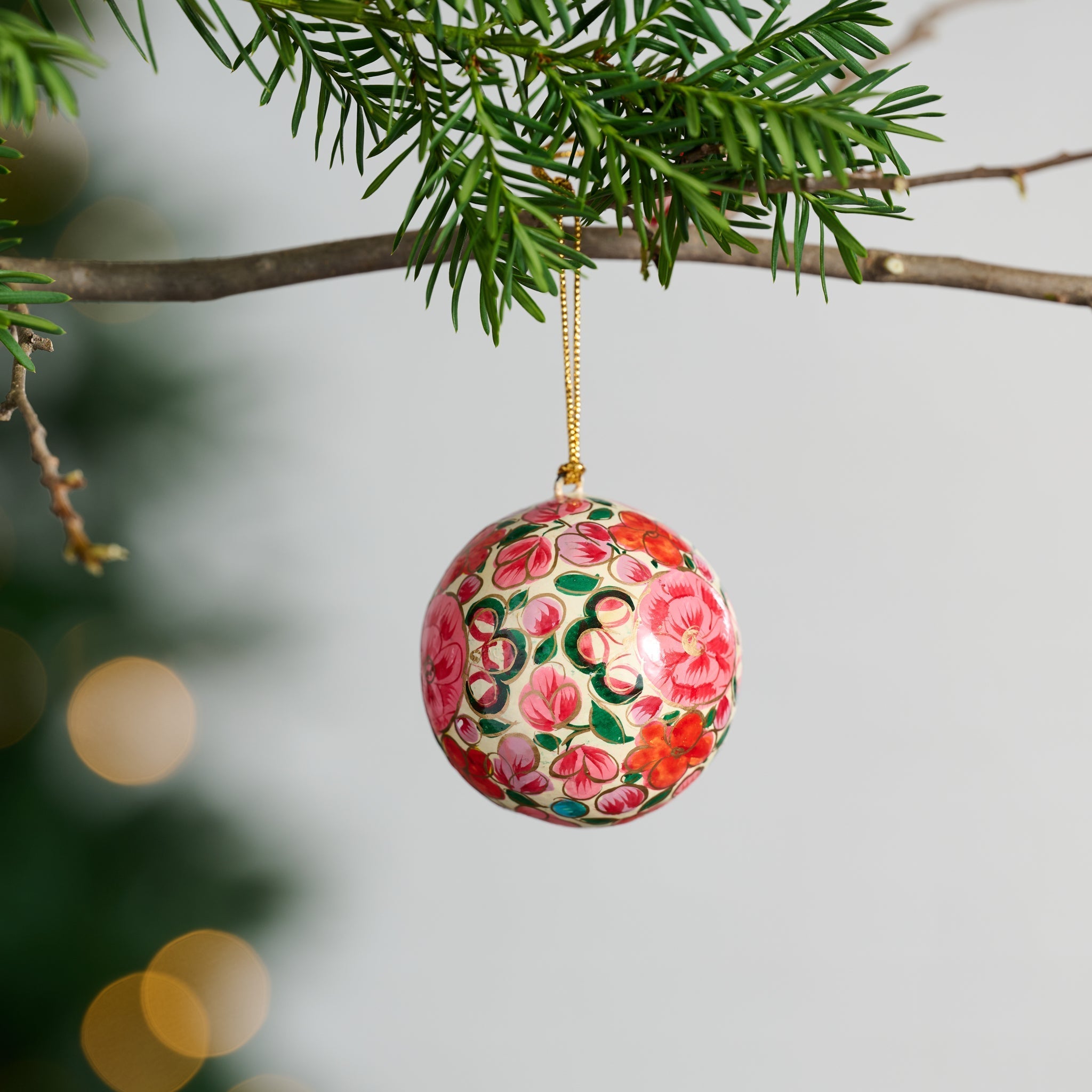 Ornament ball flrl M/3 pntd paper mache 2.5D multi
