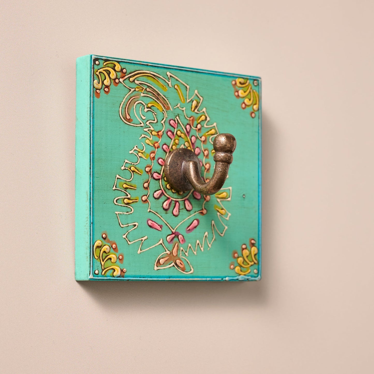 Wall hook sq leaf pntd MDF/iron 4sq teal/multi