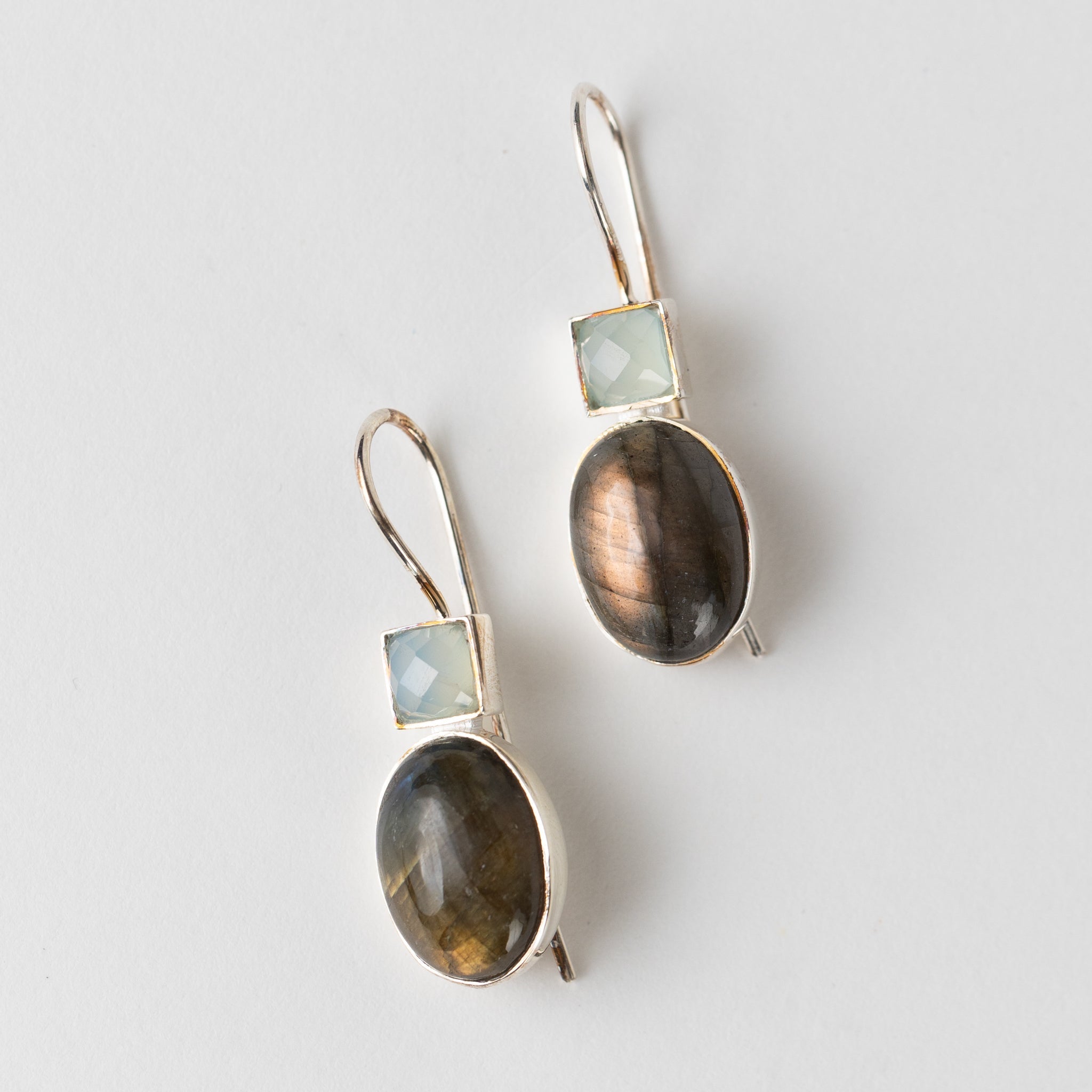 Earrings dngl sq/ovl strlg silv/stn 1.5L silv/gray