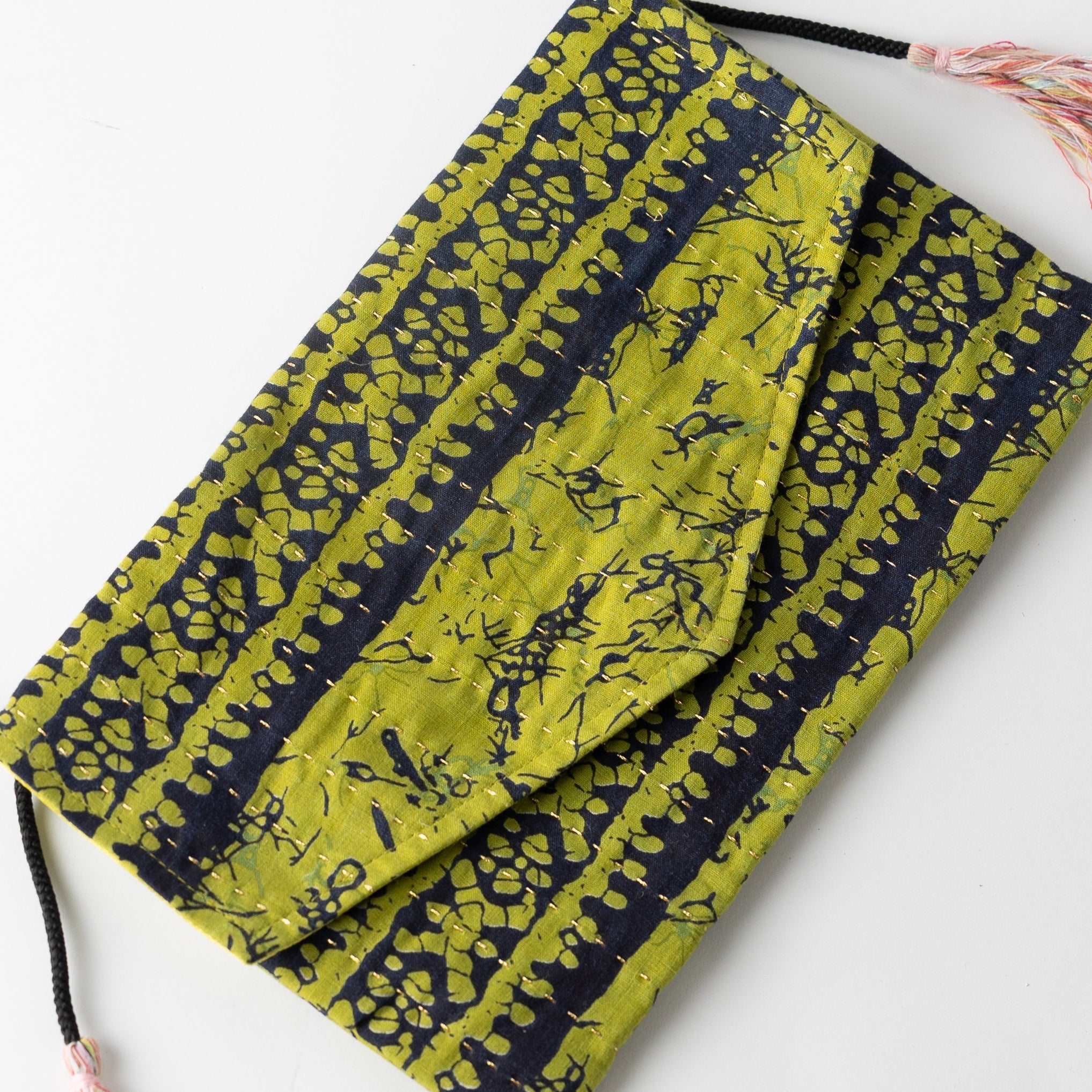 Bag baitk kantha stitch cotton 10Wx6.5H green/blk
