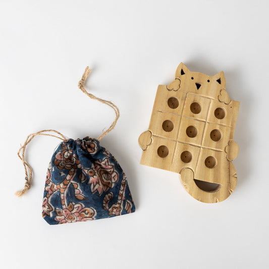 Game tic-tac-toe cat wd/cttn 5.5Lx4.5W nat/asst