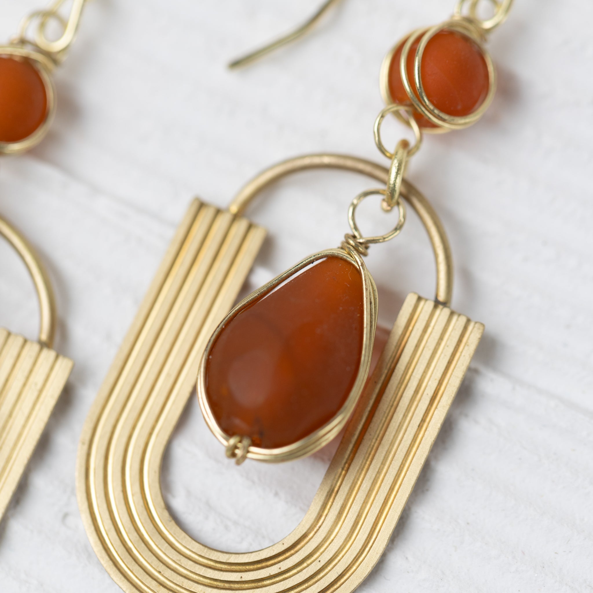 "Adi" Retro U-shped Drop Earrings