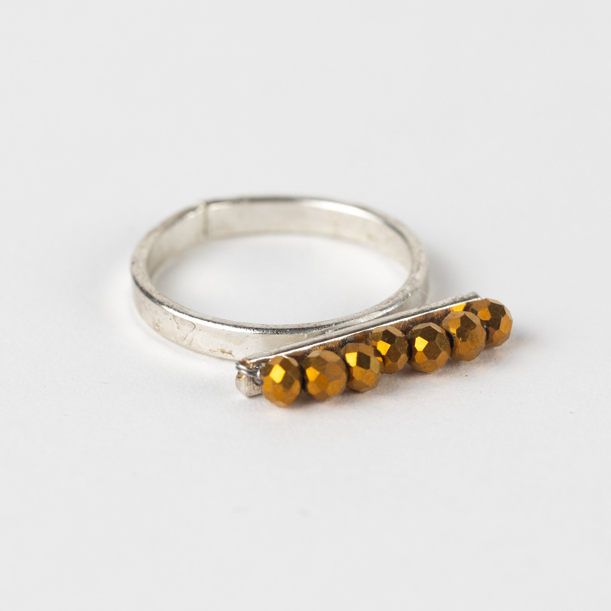 Ring bar of beads M/3 brss/glss .65D silver/gold