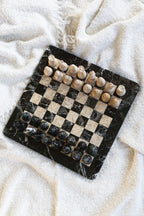 Chess set w/box coral/zebra stn