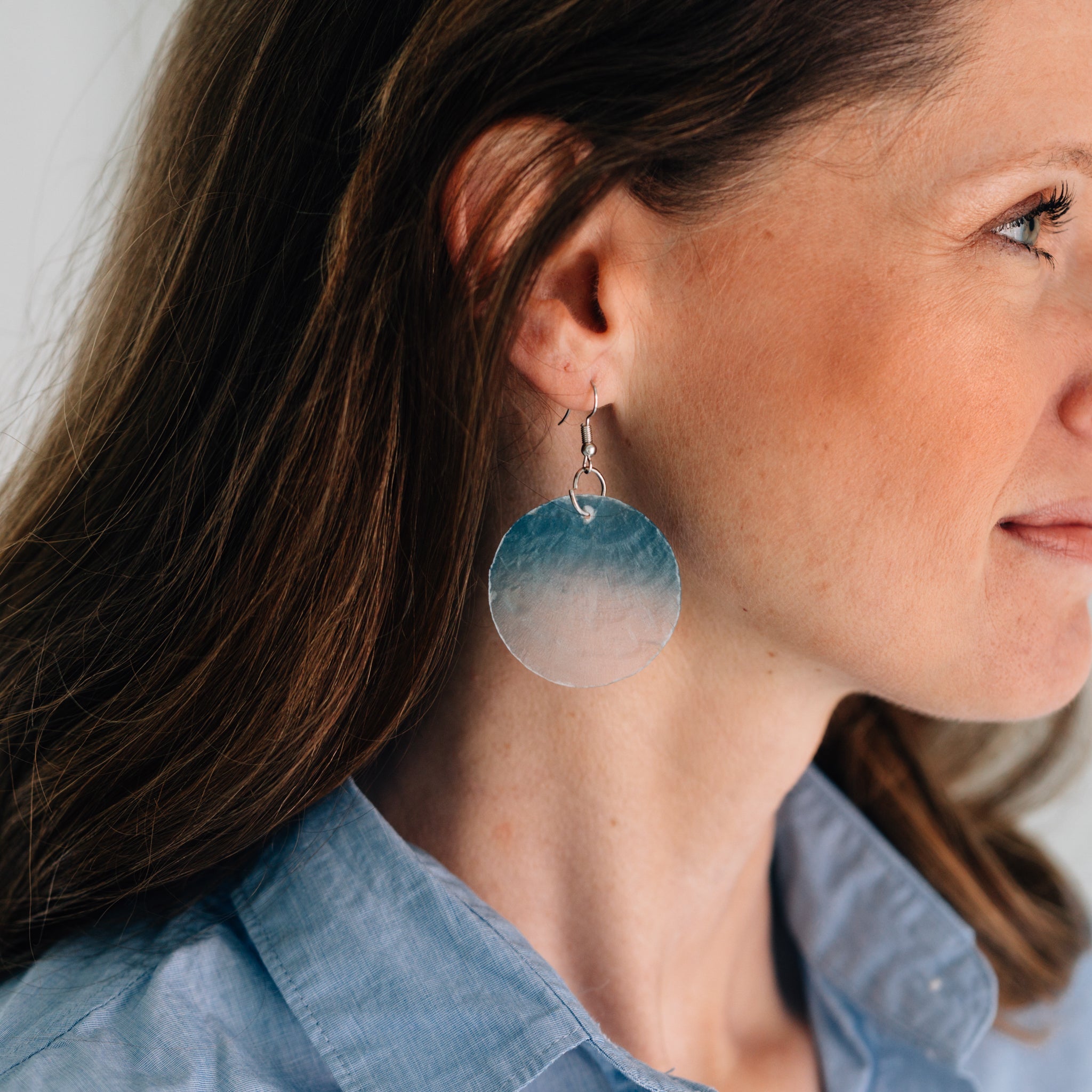 "Calao" Ombre Capiz Drop Earrings