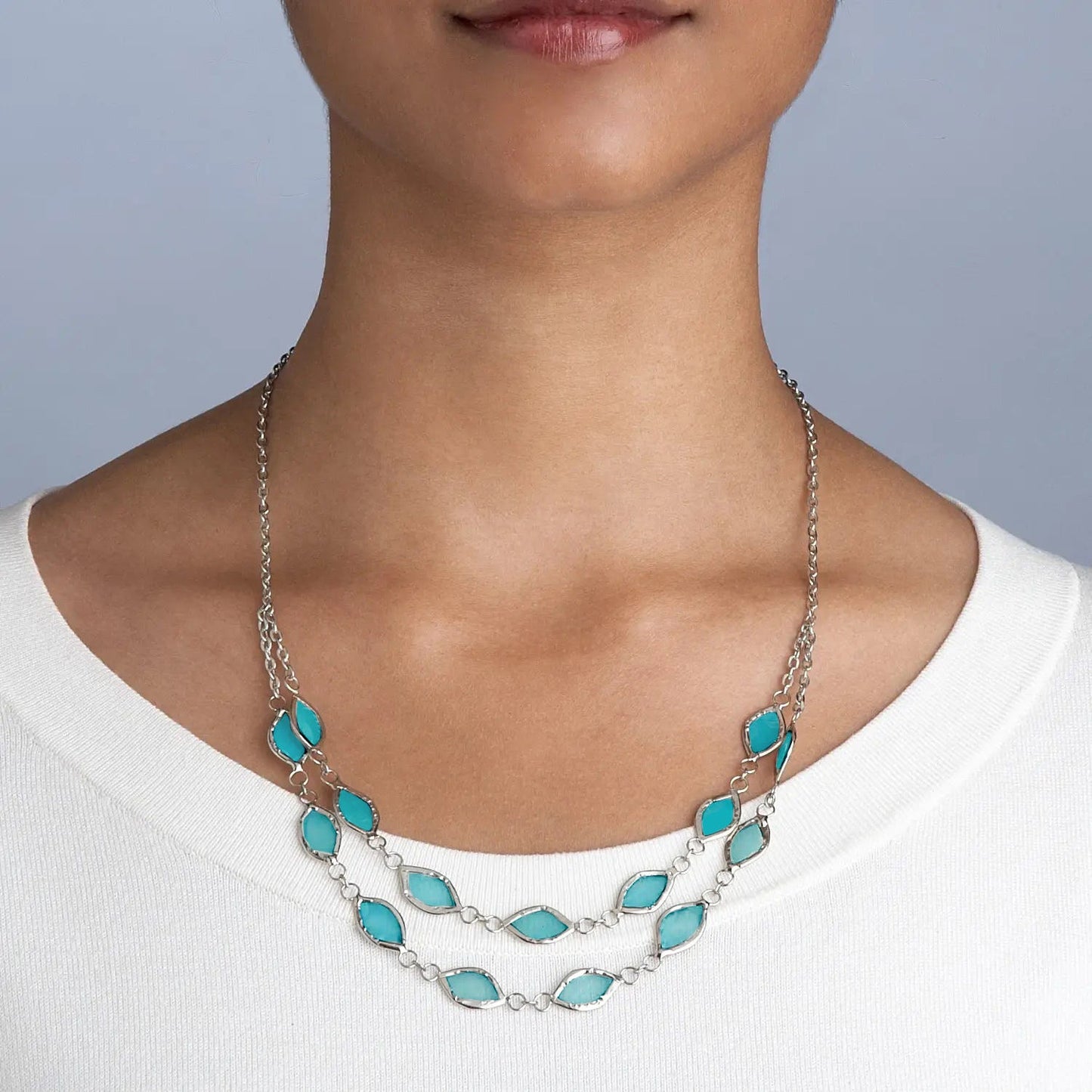 Necklace 2 tier oval capiz 18L blue/silver
